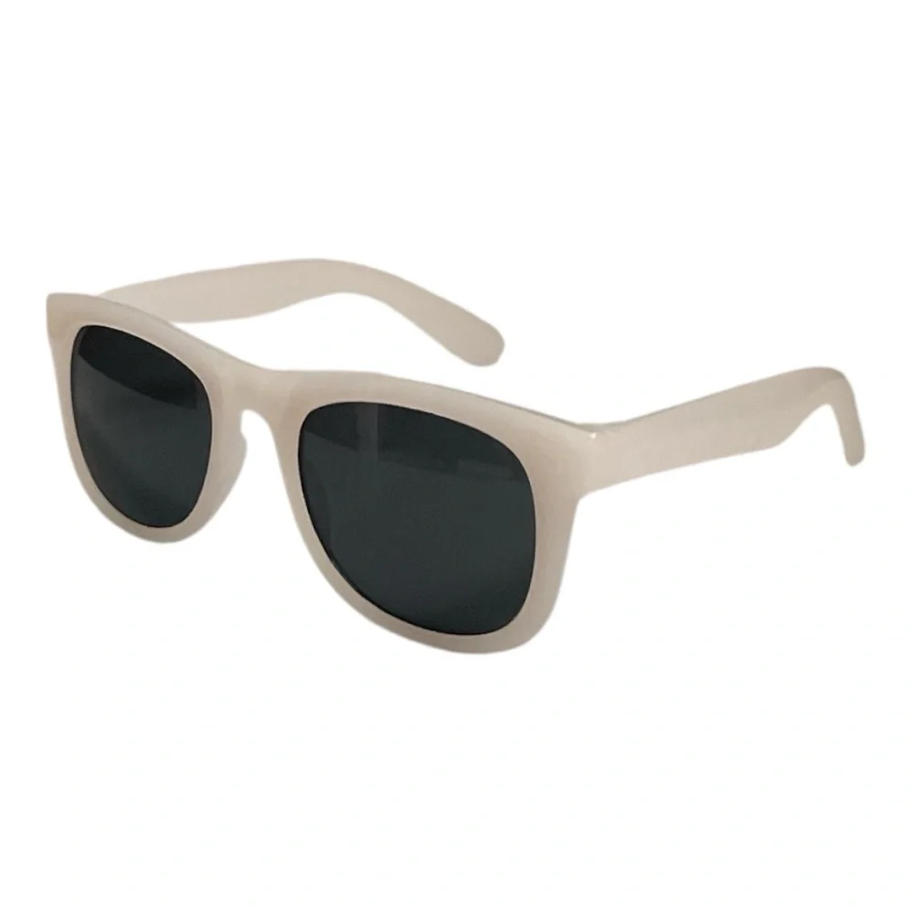 Kids 3 pairs of sunglasses (patriotic, polarized, white change color with sun)